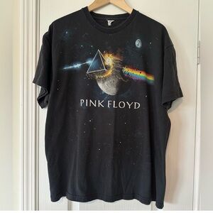 Vintage 1996 Pink Floyd Graphic T-Shirt